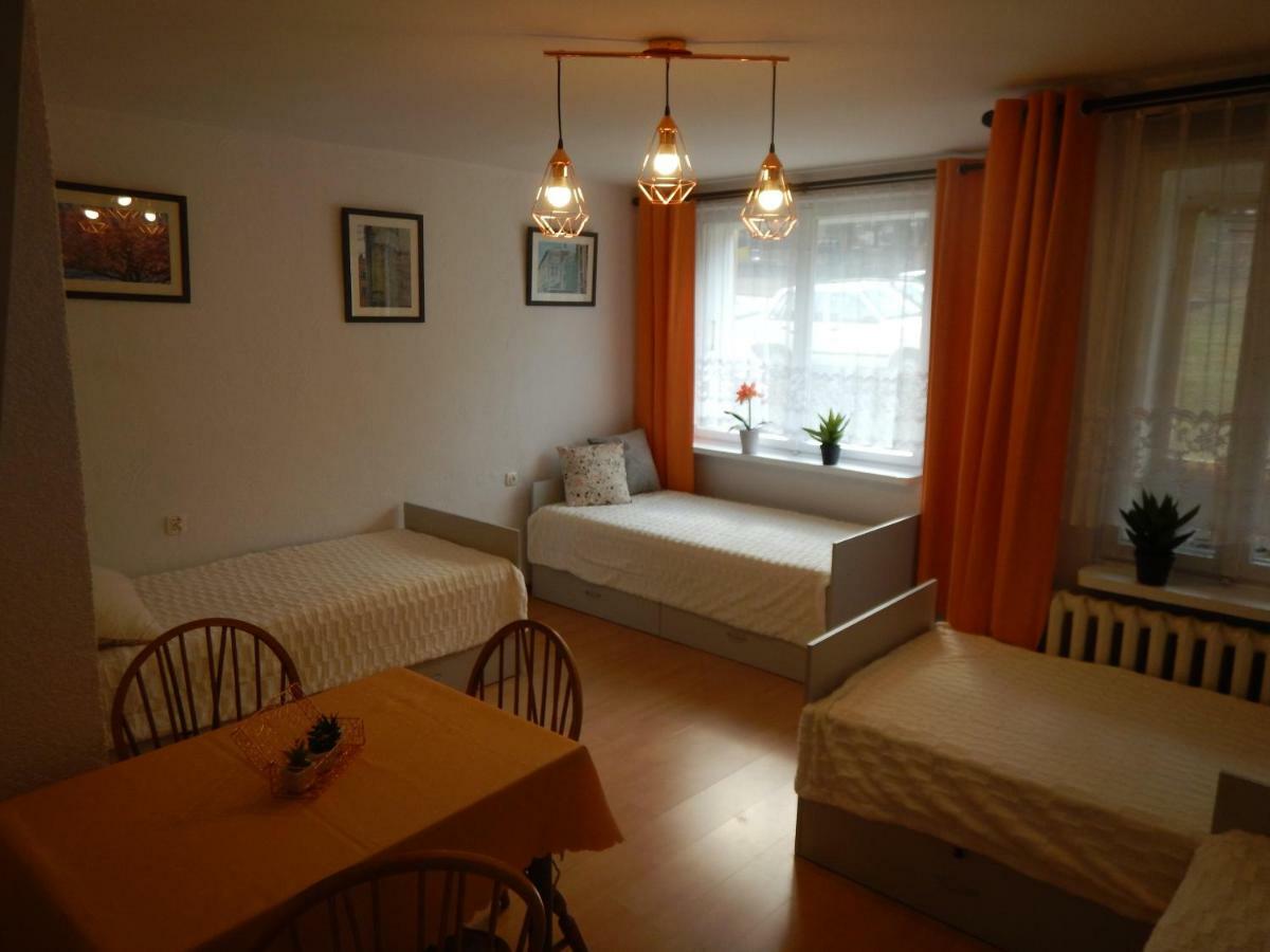 Appartamento Apartament Piastowska Kamienna Gora Esterno foto